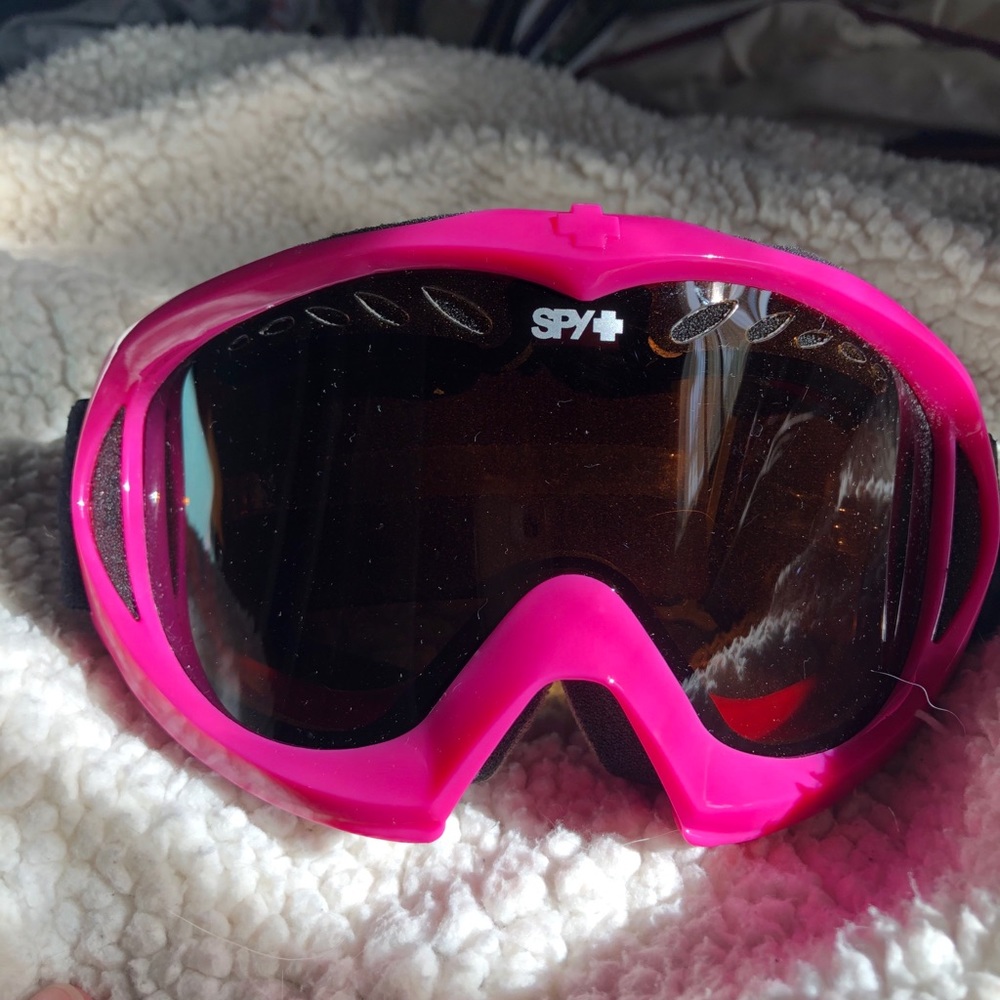 Spy goggles